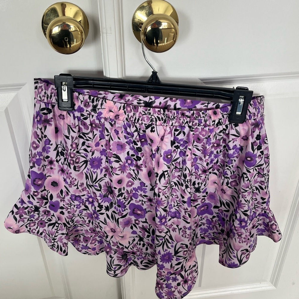 Boohoo Lilac Floral Shorts